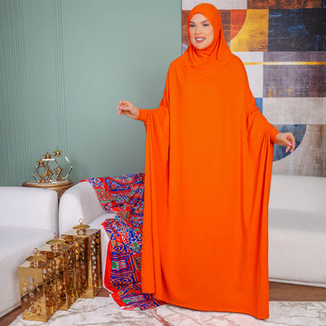Practical Bahraini prayer dress with headscarf- plain
